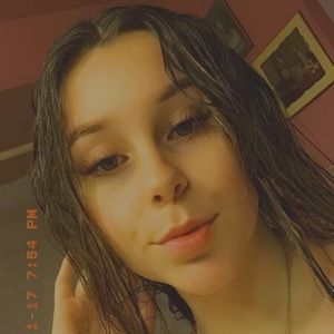 Meet your Posher, Abbey